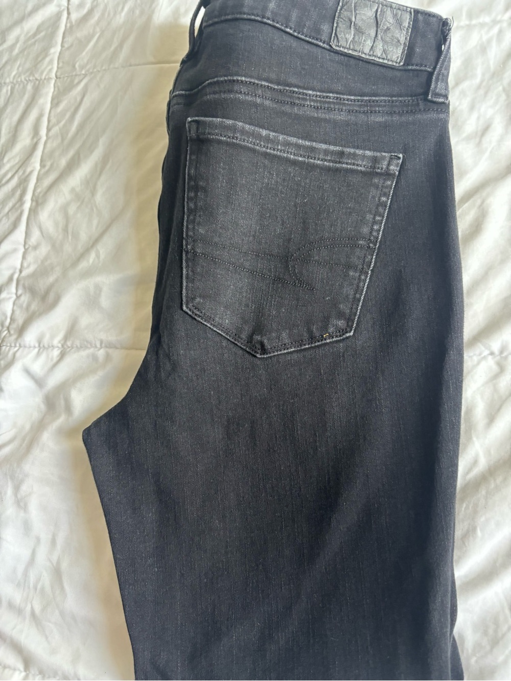 American Eagle Outfitters Women's Slim Straight Black Jeans